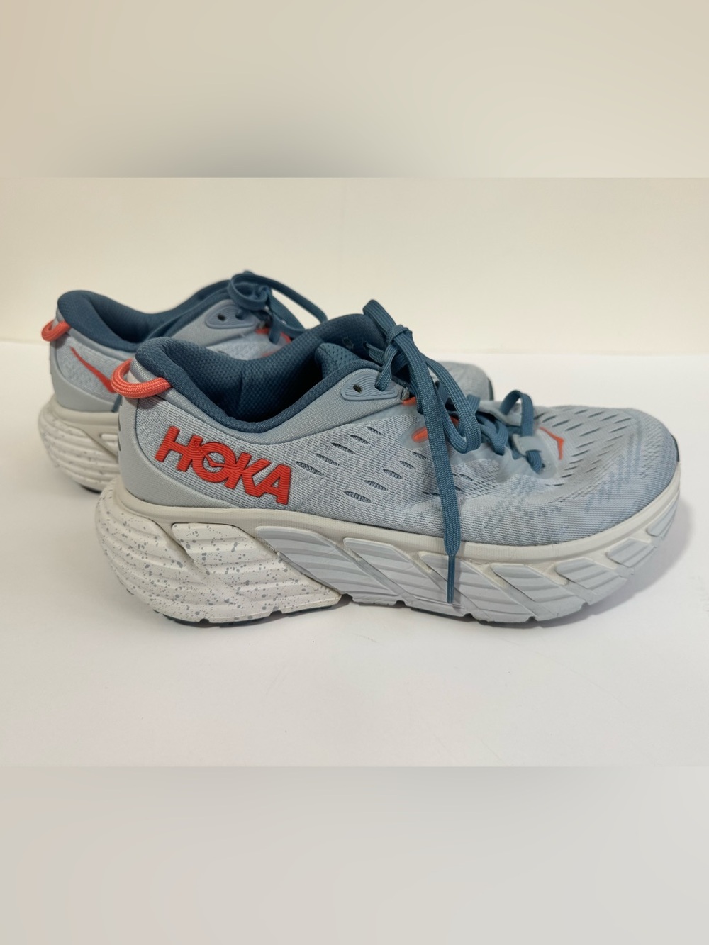 HOKA ONE ONE Gaviota 4 Running Shoes Gray Coral Size 7.5 Wide